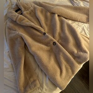 Faux fur/teddy coat